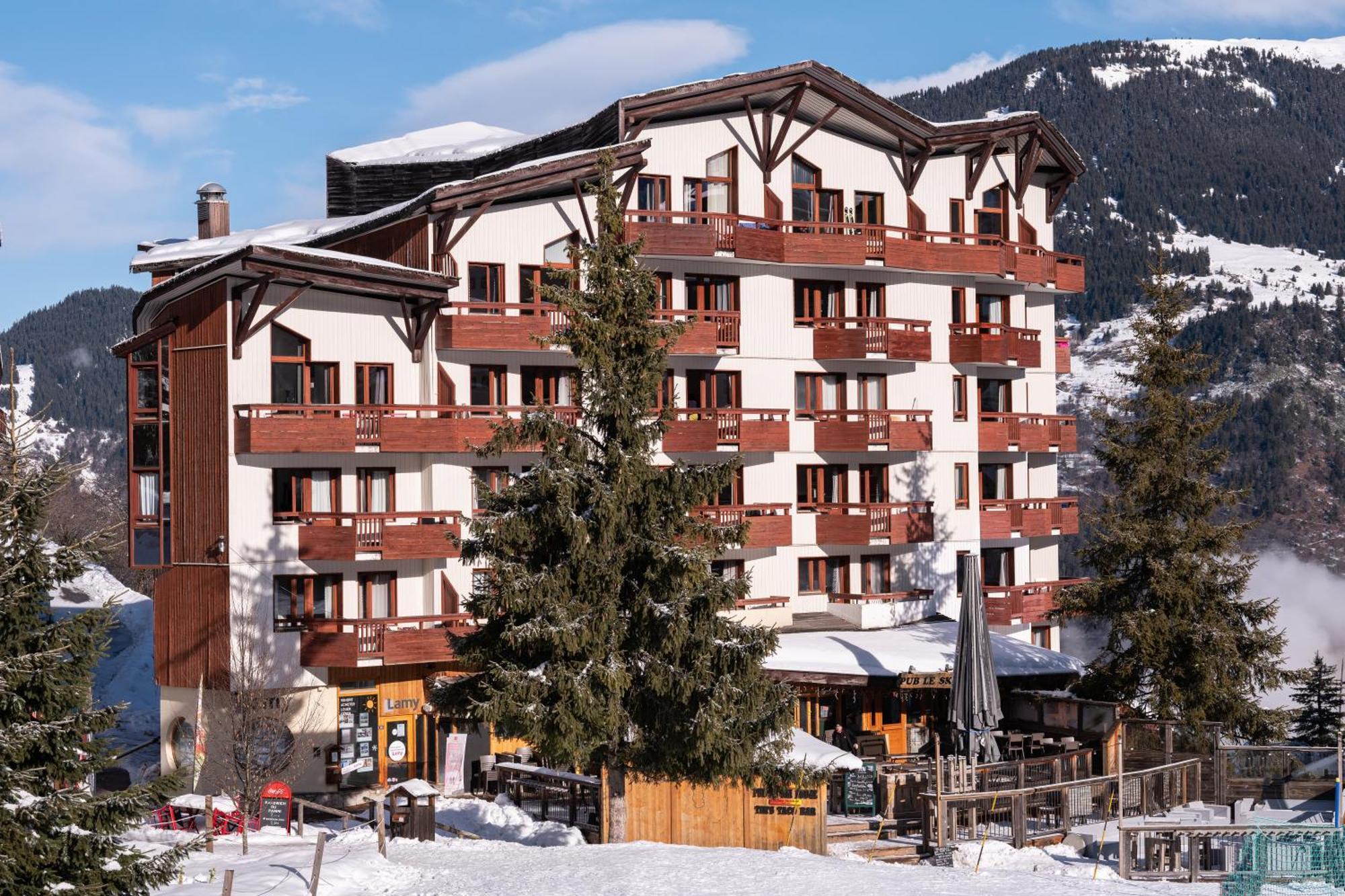 Residence Pierre & Vacances Le Britania La Tania Exterior foto